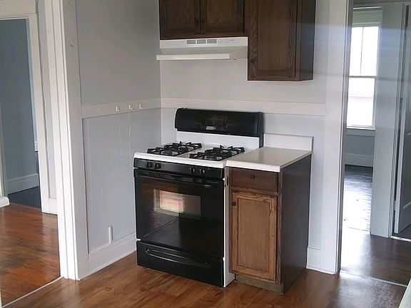 4th image of 414 Garfield Ave #4