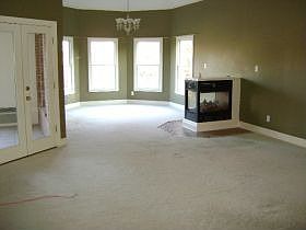 3rd image of 1226 Oak Lake Cres