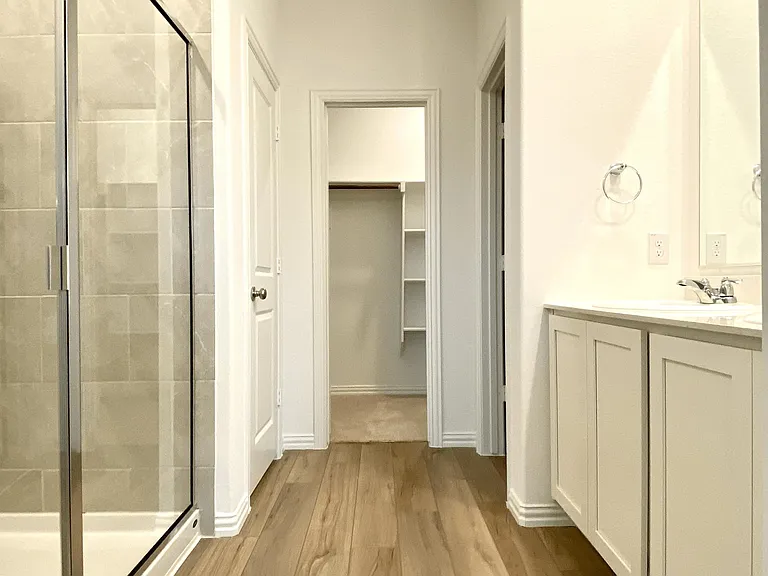 1201 Sassafras Dr — Photo 16