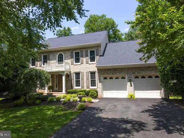 13901 Rock Still Ct, Clifton, VA 20124