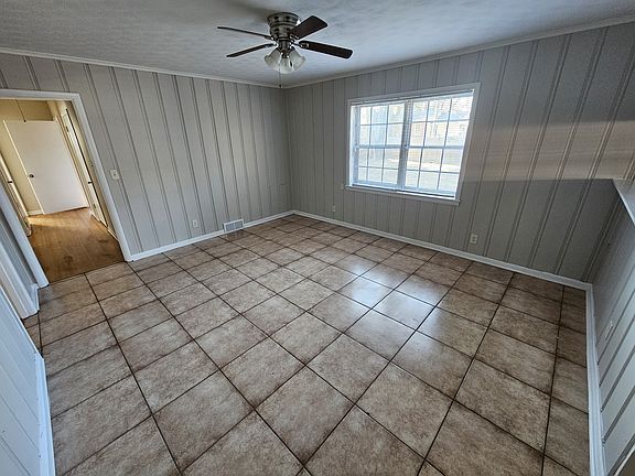 5th image of 1837 Dorrie Ln