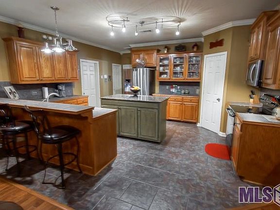 5th image of 13802 Timberlake Dr