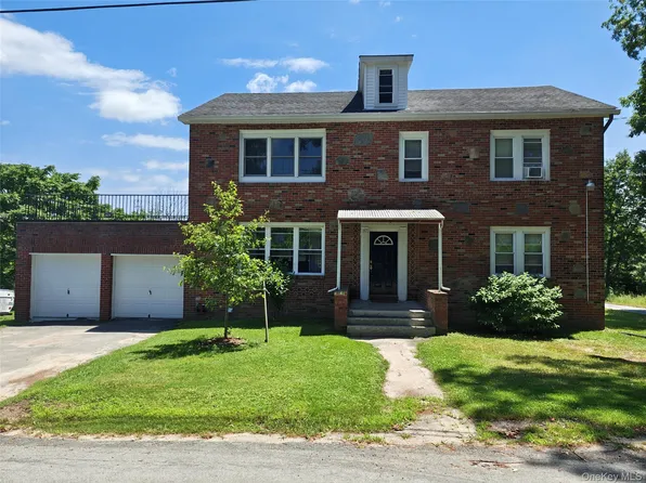 97 Rauch Road, Lake Huntington, NY 12726