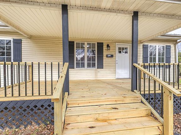 5th image of 425 Davis St