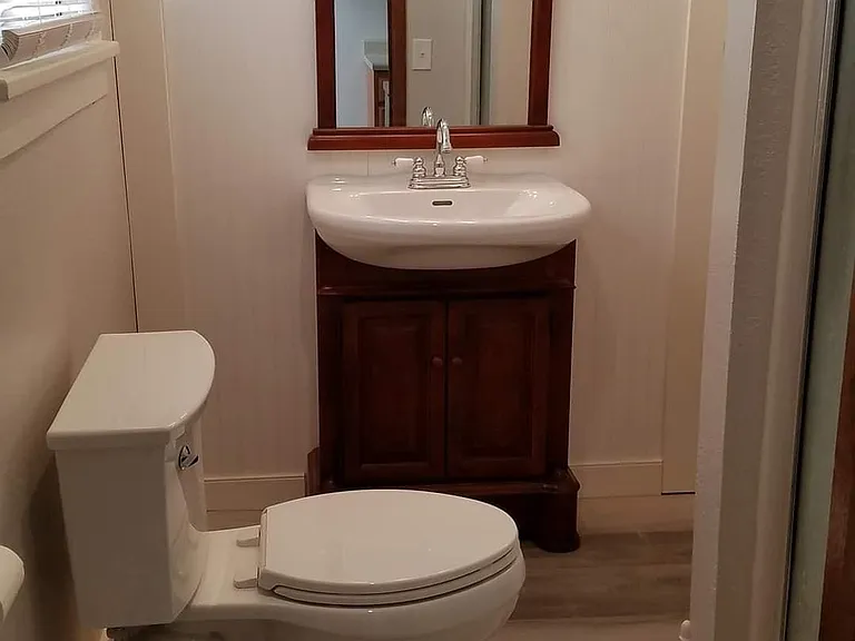 6032 N Lacey St #A — Photo 7