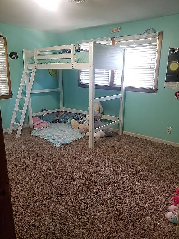 1608 Cranbrook Dr photo 1