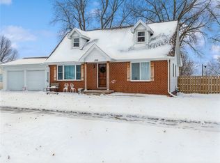 1709 W 4th Ave, Indianola, IA 50125