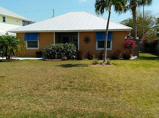 422 Mango Ave, Goodland, FL 34140