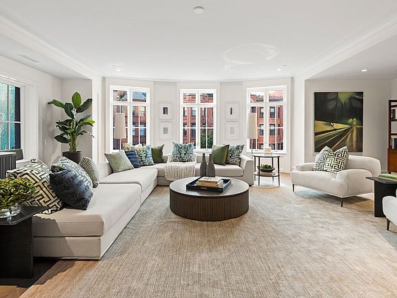 3rd image of 397 Commonwealth Ave #3