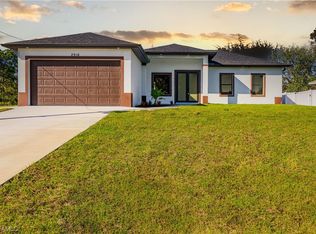 2916 49th St SW, Lehigh Acres, FL 33976