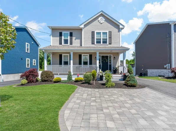 670 Bay St, Fall River, MA 02724