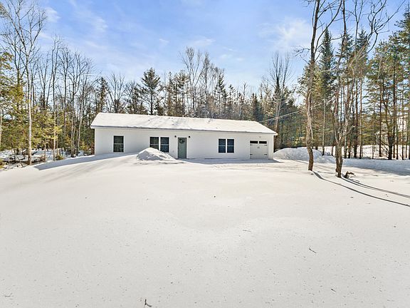 3rd image of 398 Hudson Hill Road