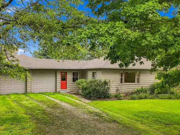 3296 V Ave, Wellman, IA 52356