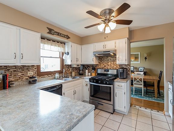 5th image of 1265 Dorchester Ln