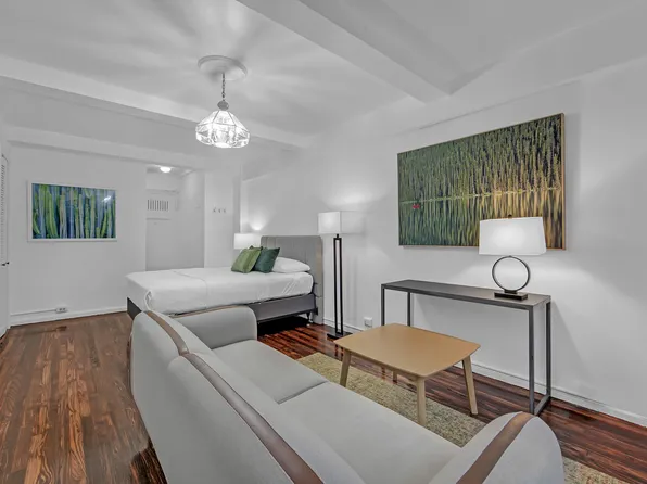 45 Tudor City Place image 9 of 18