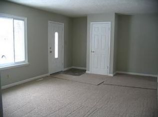 122 Fabius Way SW, Pataskala, OH 43062