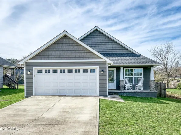 34 Panther Valley Rd, Crossville, TN 38555