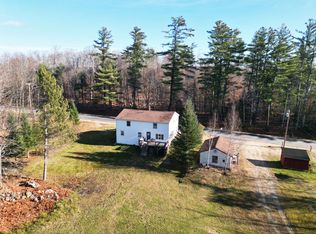 743 Main St, Hartford, ME 04220