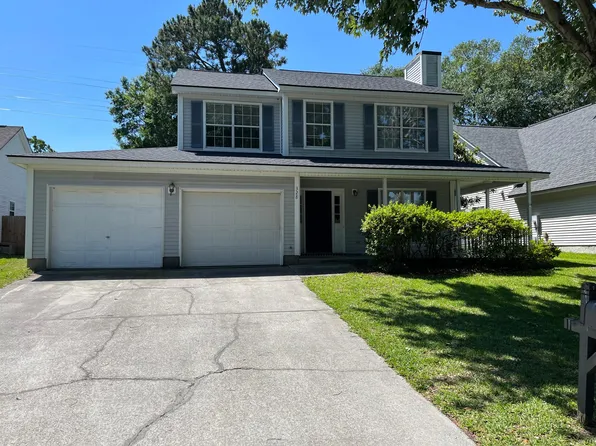 328 Spring Hill Ln, Mount Pleasant, SC 29464