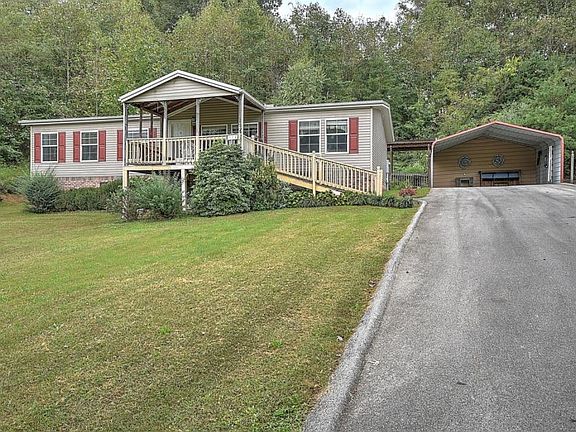 2nd image of 374 Ball Orchard Private Dr