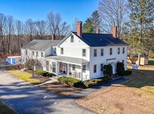 60 Readfield Rd, Manchester, ME 04351