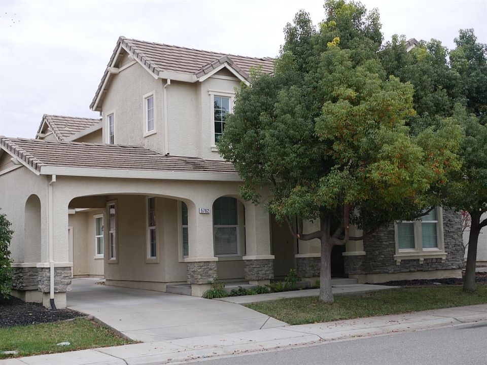 1st image of 5762 La Venta Way