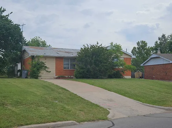4303 NW Pollard Ave, Lawton, OK 73505