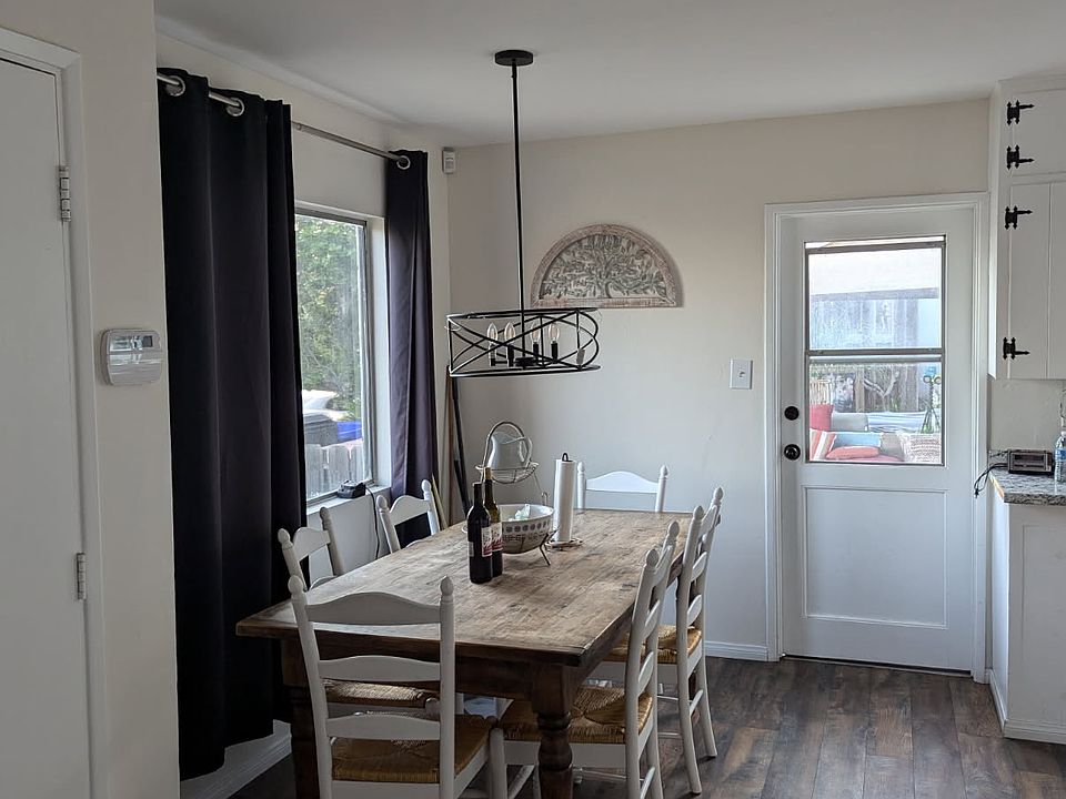 1st image of 4660 Thorn St #1