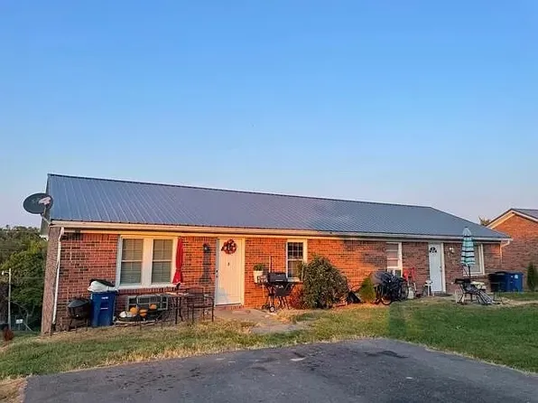 116 Salter Rd APT 4, Berea, KY 40403