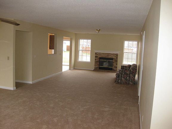 family room to living rm