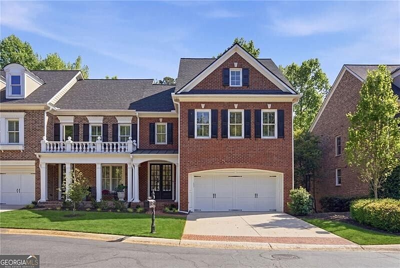 1st image of 2416 Loxford Ln