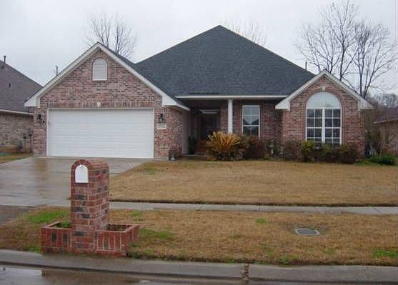 1st image of 2524 Brookhaven Dr