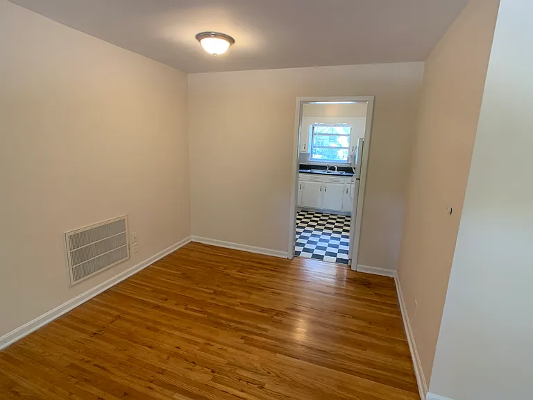3339 Old Montgomery Hwy #C — Photo 17