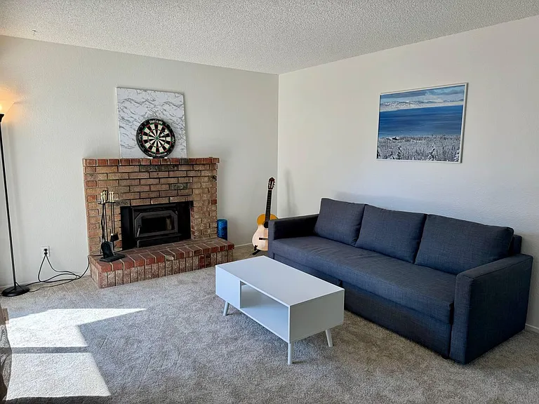 1758 Pinewood Dr #10 — Photo 3