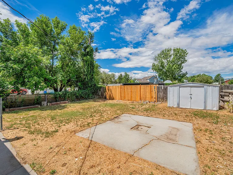 8228 S 1750 W — Photo 16