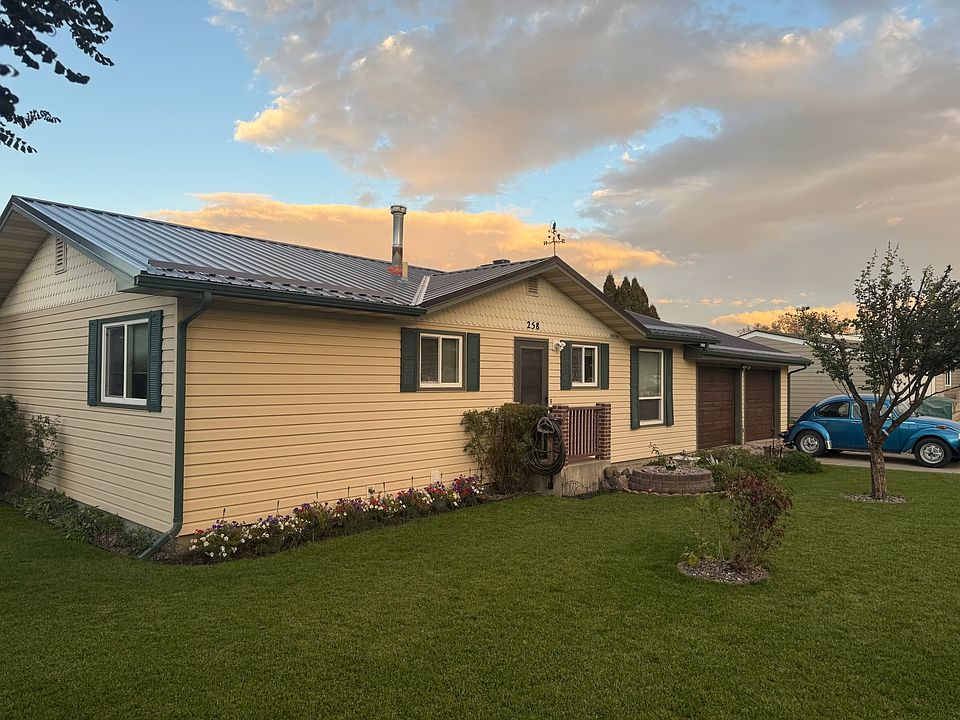 1st image of 258 Farview Dr