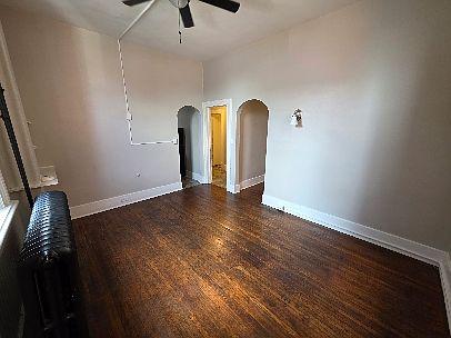 1st image of 2525 Peach St #B