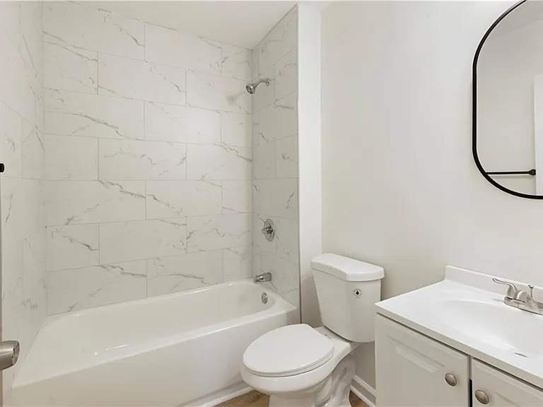 1015 Sims St SW — Photo 24