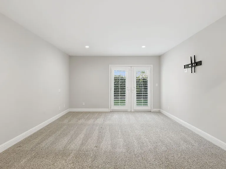 3235 W Sierra Dr — Photo 17