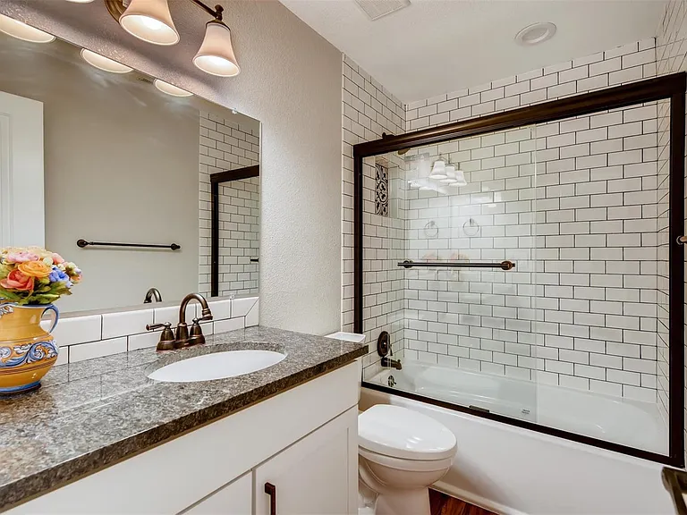 7110 S Gaylord St #L7 — Photo 35