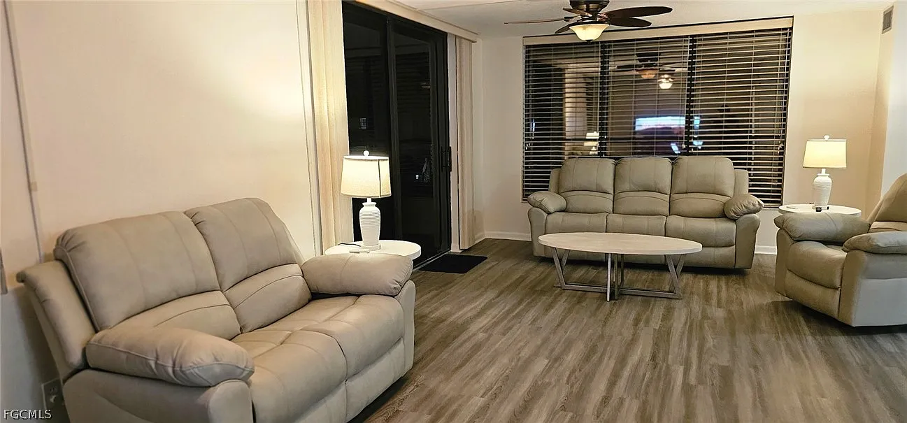 2 bed, 2.0 bath, 1412 sqft, $1,795 — Photo 4