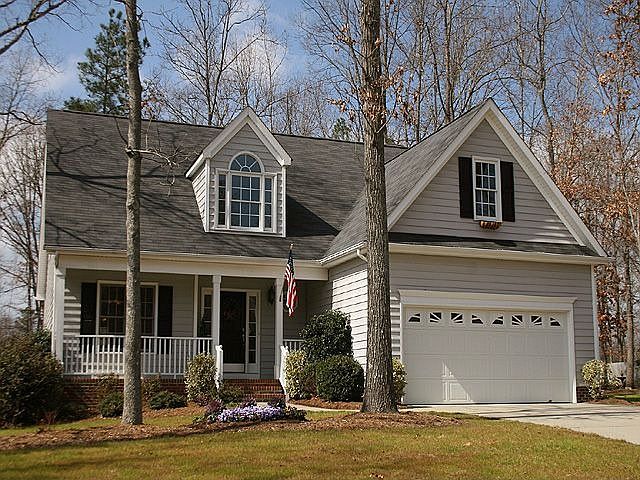 Beautiful wooded lot!