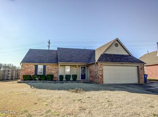 6285 Oak Run Dr W, Olive Branch, MS 38654