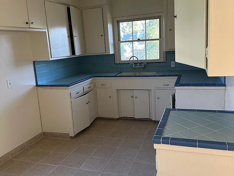 721 S 2nd Ave — Photo 10