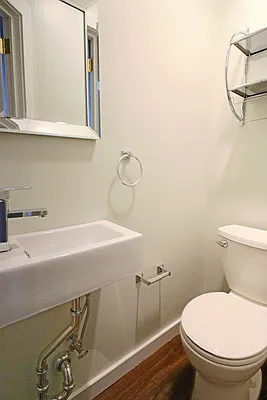 Rented by Oxford Property Group | media 18