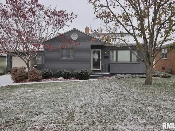 1009 Jefferson St, Pekin, IL 61554