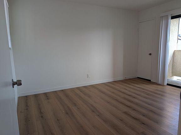 5th image of 2120 Mountain View Rd APT E