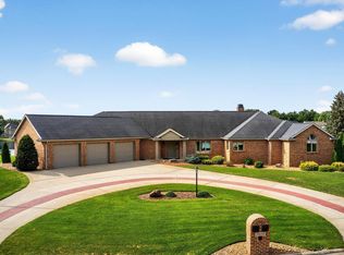 15838 N Lakeshore Dr, Granger, IN