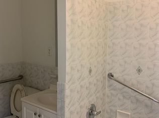 302 E 176th St #Q, Bronx, NY 10457