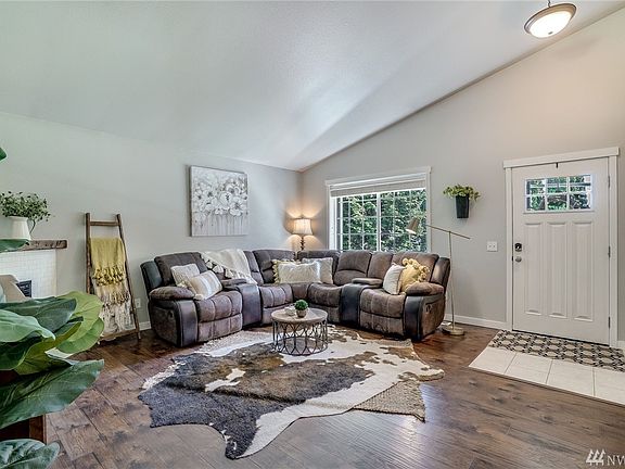 4th image of 5131 124th Pl NE